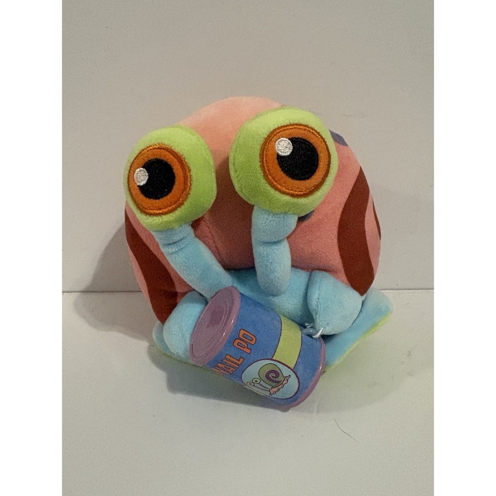 Snackles 5-in GARY Snail Plush with Snack Accessory from Spongebob Squarepants